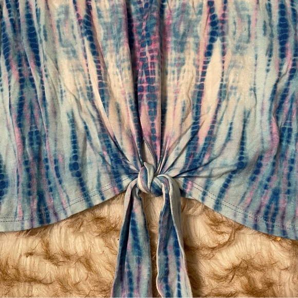 Chico’s Tie Front Tie-Dye tee - Picture 8 of 10